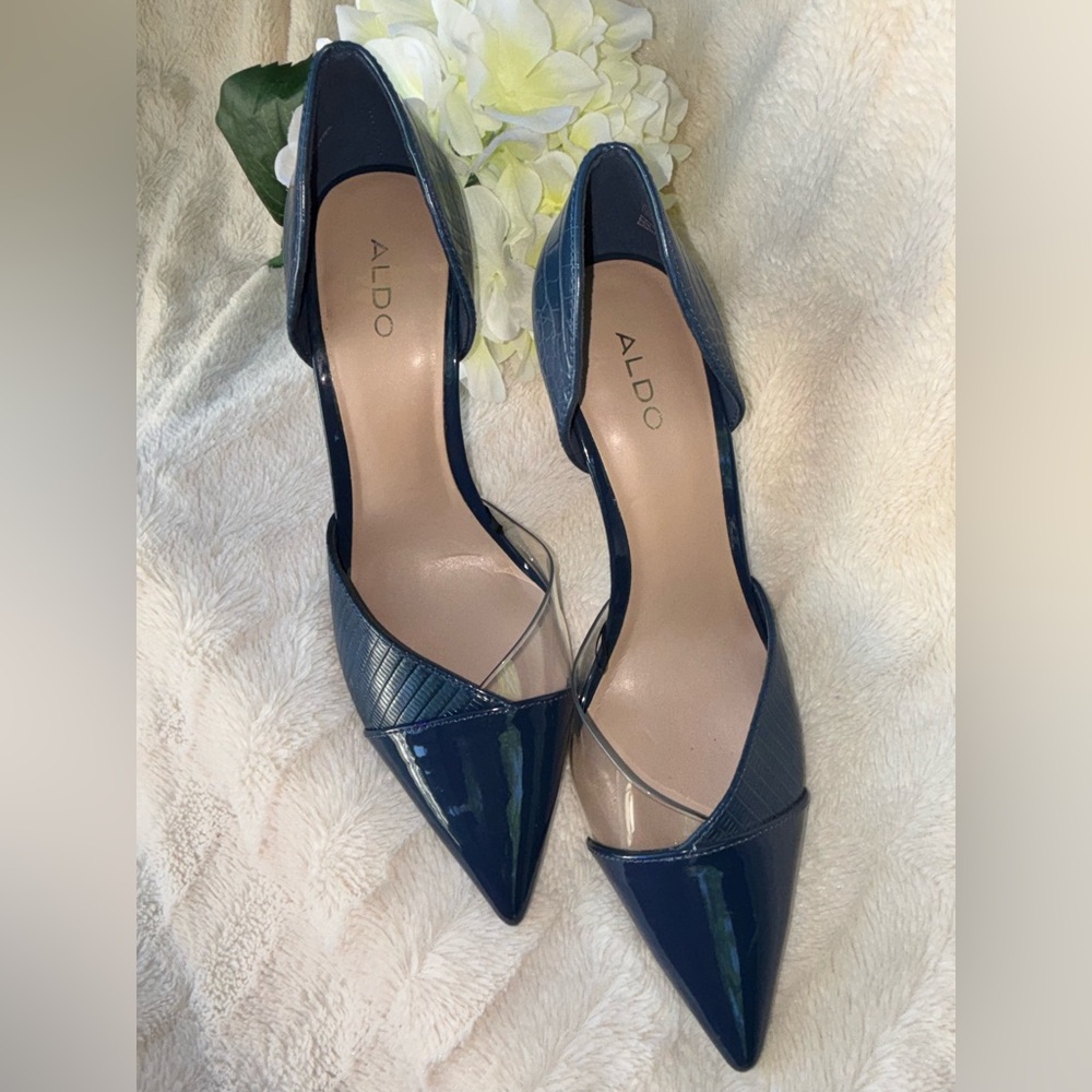 Aldo Navy Pointed D'Orsay Pumps with Clear Insets size 9